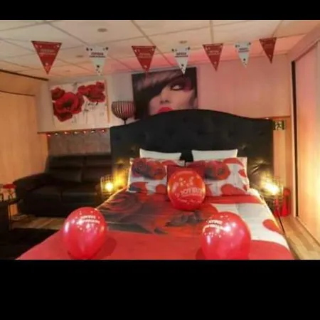 Sas Lès Bêtises Péniche Morgane 2 * Cambrai