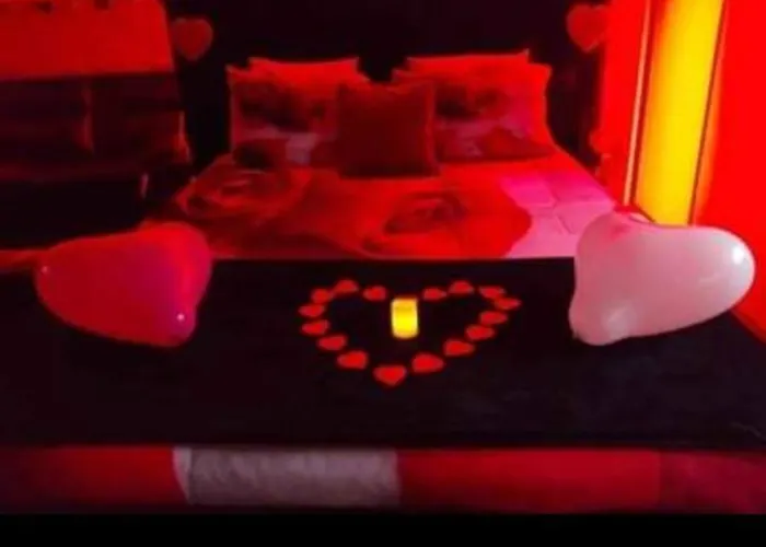 Bateau-hôtel Sas Lès Bêtises Péniche Morgane 2 Cambrai