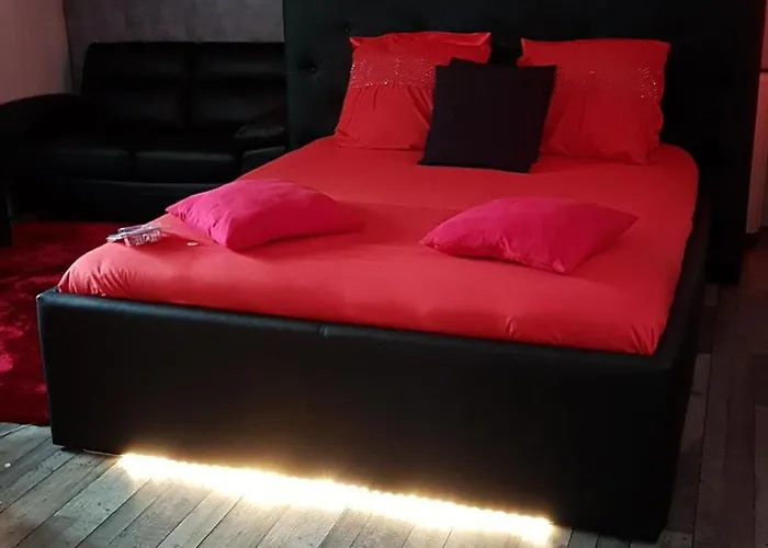 Bateau-hôtel Sas Lès Bêtises Péniche Morgane 2 *